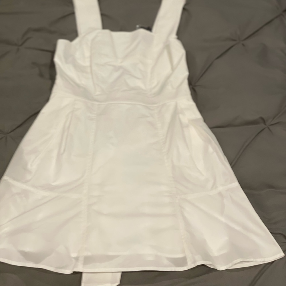 White NWT Calvin Klein Lightly Pleated Tennis Dress